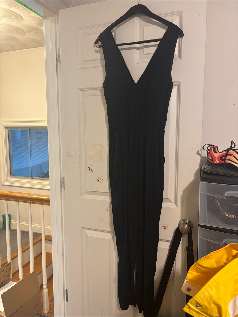 Abercrombie & Fitch Black Sleeveless V-Neck jumpsuit